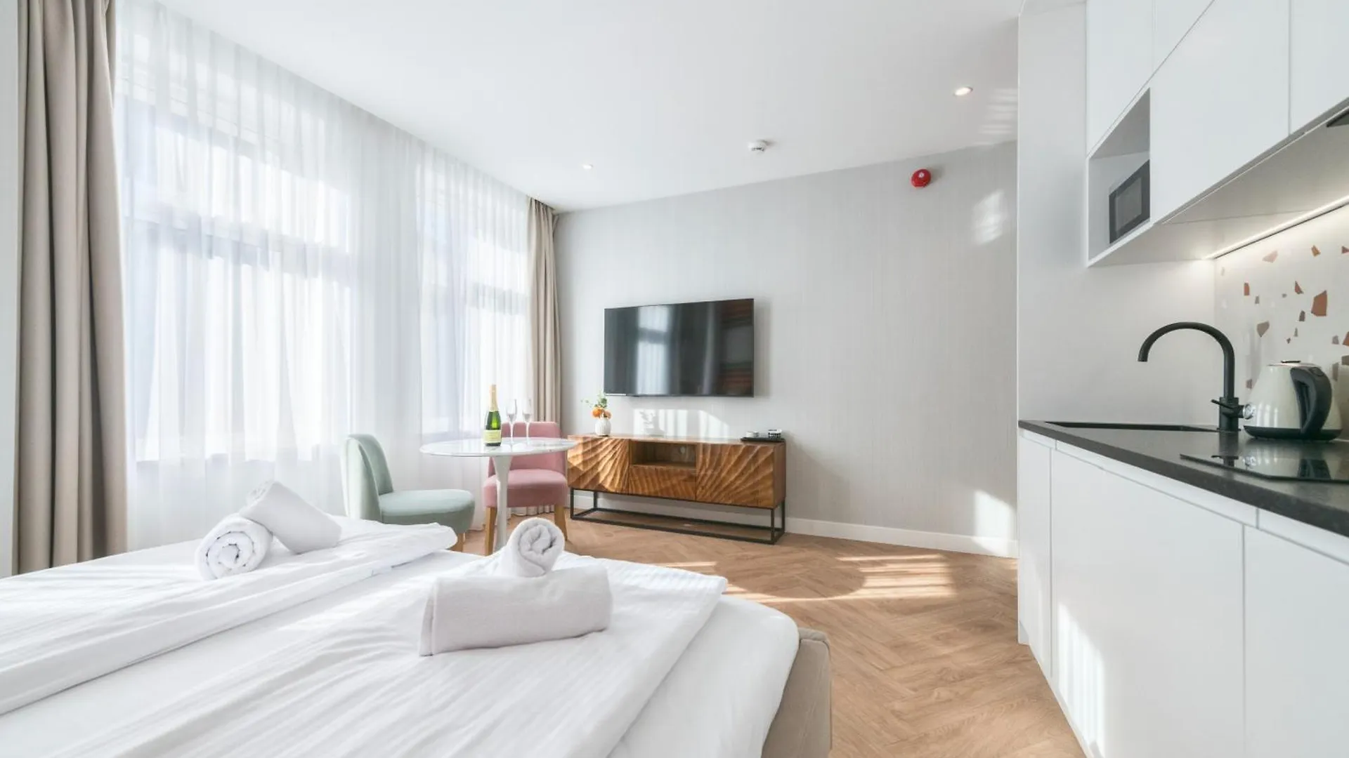 Retro Boutique By Northside Apartments Danzica Polonia