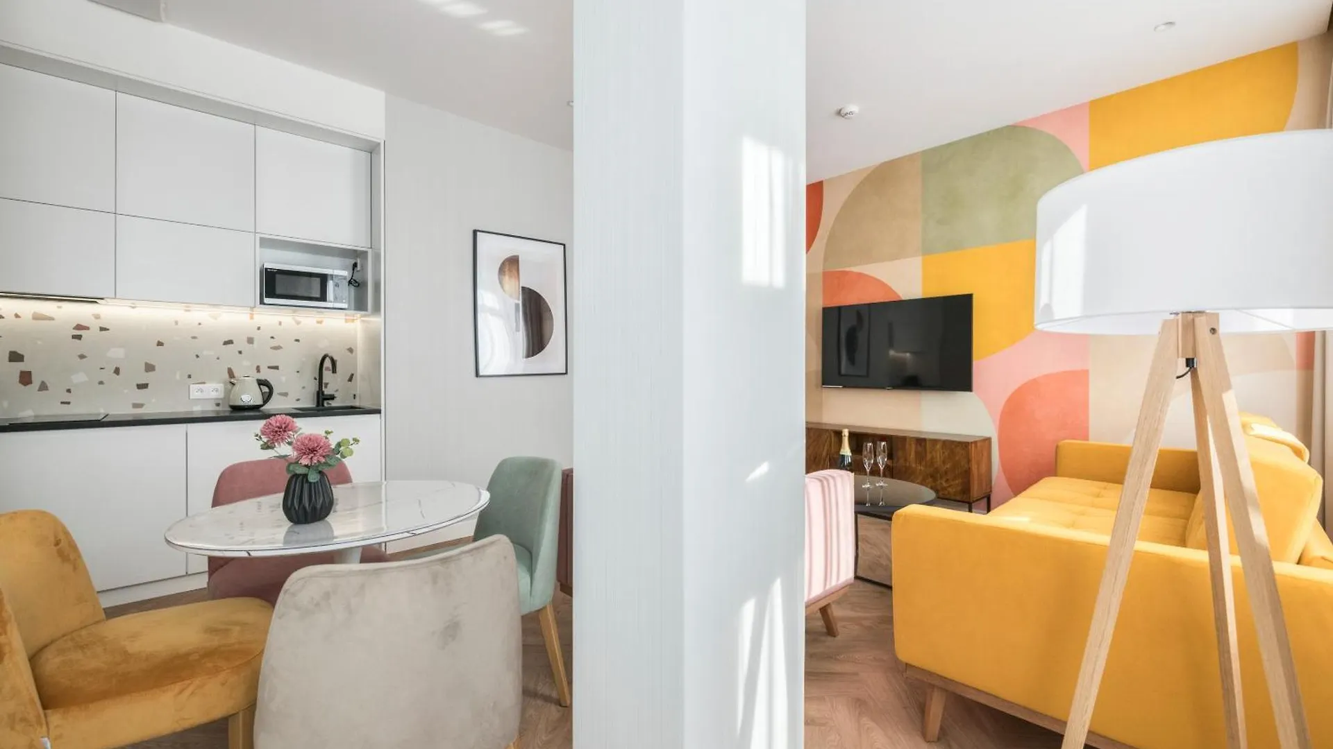 Retro Boutique By Northside Apartments Gdansk Poland