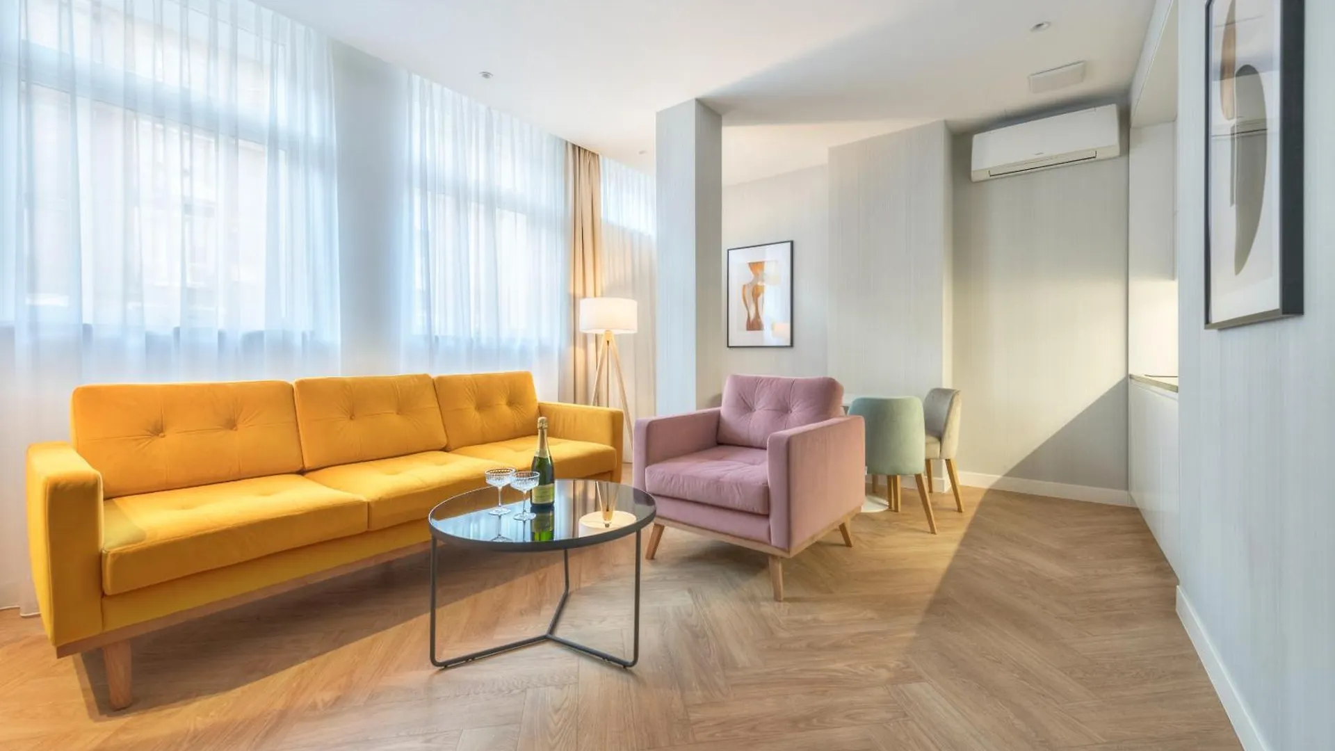 Retro Boutique By Northside Apartments Danzica