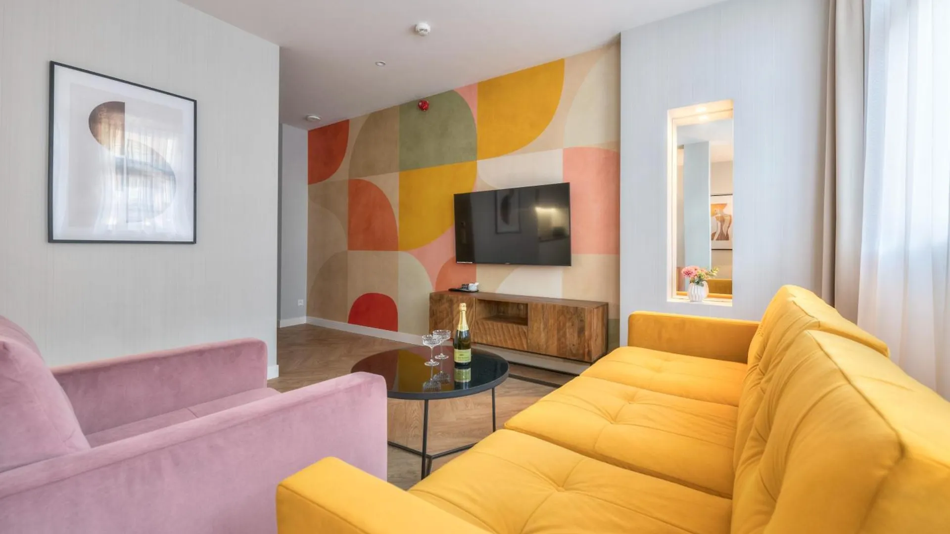 Retro Boutique By Northside Apartments Danzica Polonia