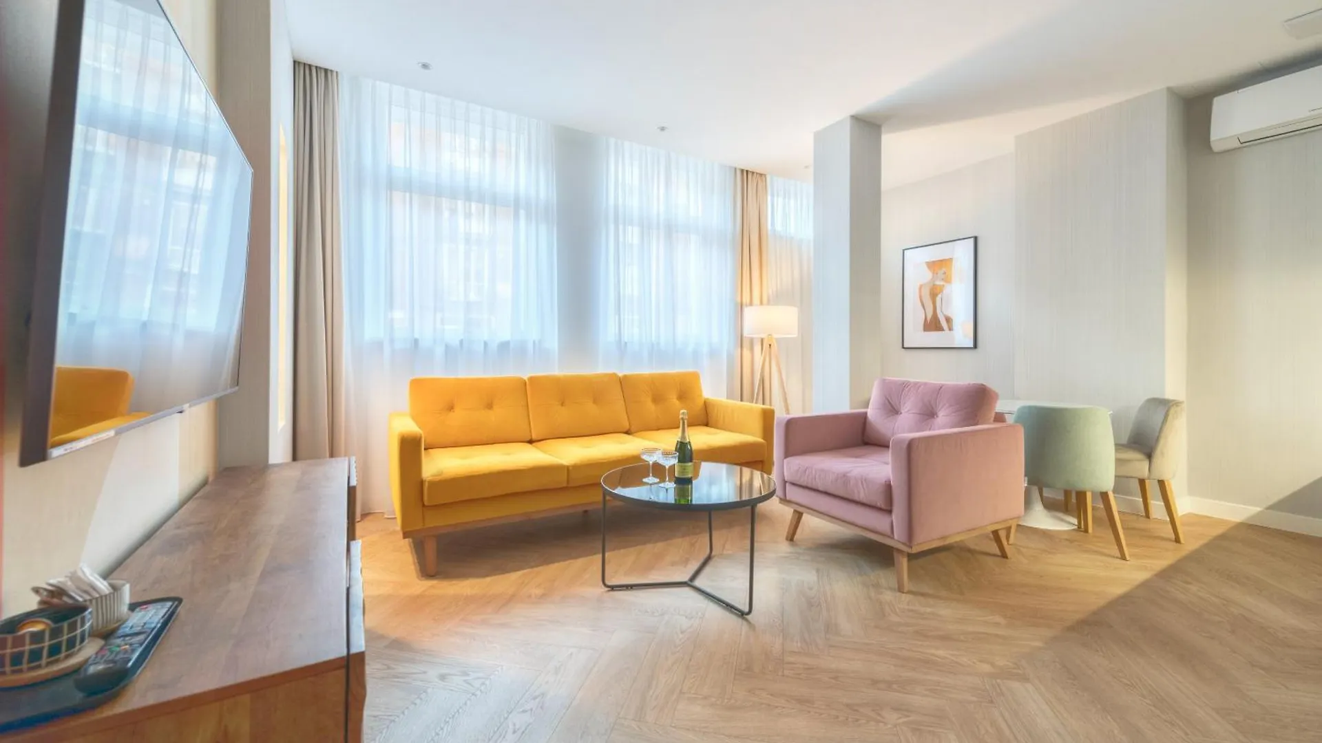 Retro Boutique By Northside Apartments Danzica