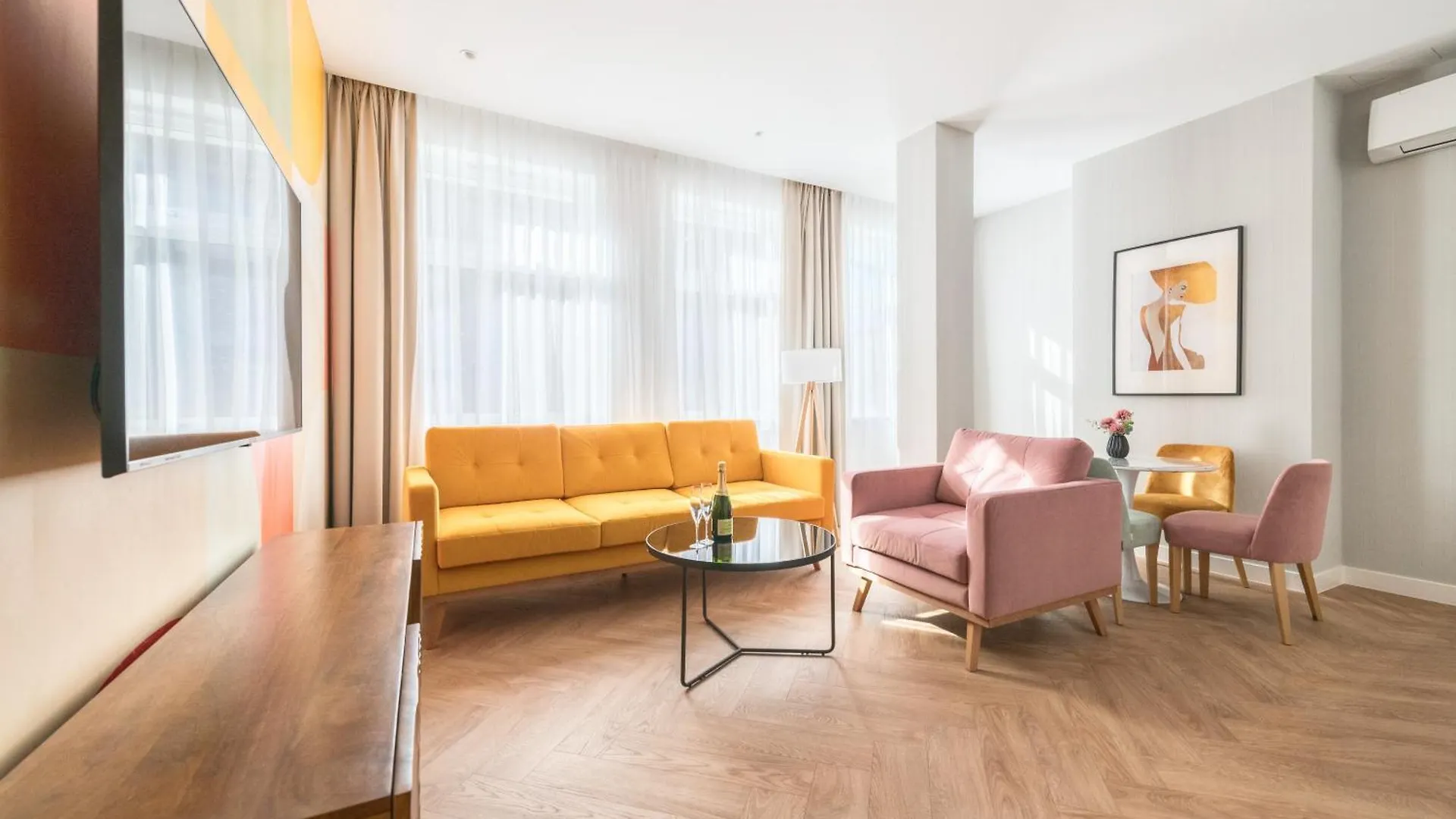 Retro Boutique By Northside Apartments Gdansk